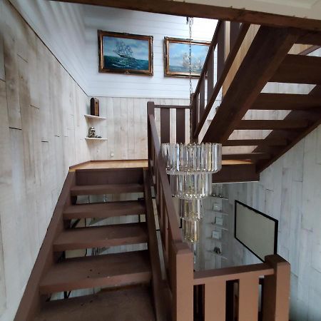 Royal Harrison Retreat Villa Harrison Hot Springs Bagian luar foto