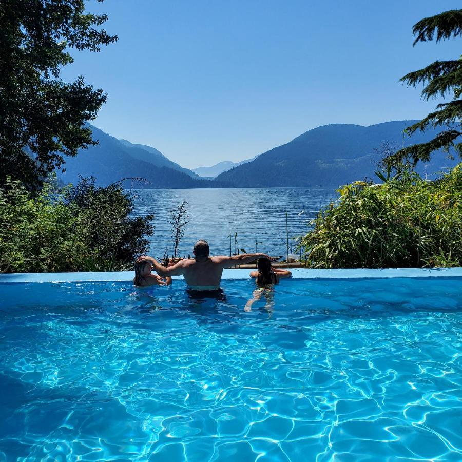 Royal Harrison Retreat Villa Harrison Hot Springs Bagian luar foto